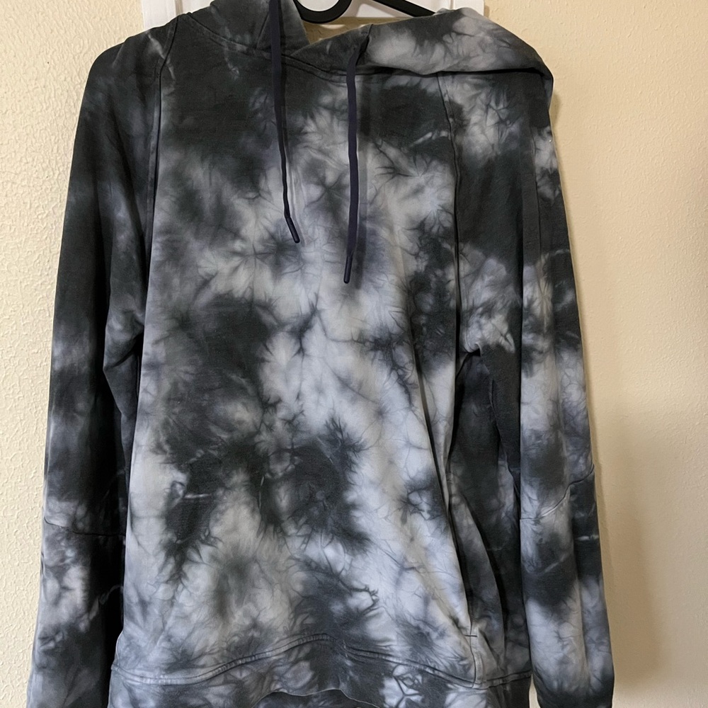 Lululemon tie dye hoodie